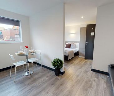 Studio to rent - Photo 5