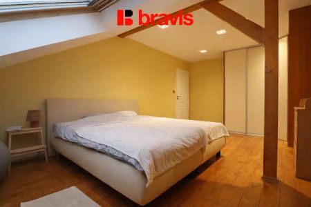 Pronájem bytu 3+kk, Brno - Židenice, Skorkovského ulice, zařízený, parkovací stání - Fotografie 2