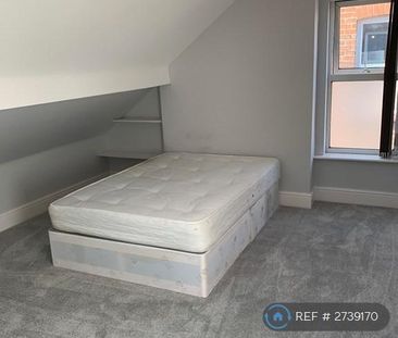 1 bedroom in a house share to rent - Photo 3