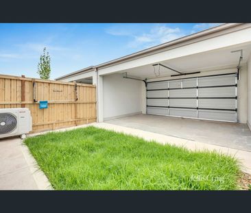48 Fritelli Circuit, Wyndham Vale, Vic 3024 - Photo 3