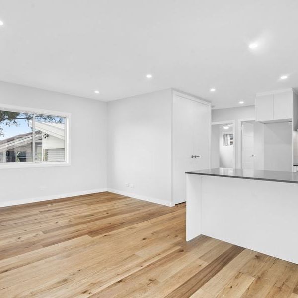 Two bedroom granny flat - Photo 1