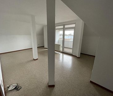 Nur für Gießener Seniorinnen & Senioren 60plus! Großzügige, helle 2 Zimmer-Wohnung mit Balkon, Curtmannstr. 38, Gießen - Photo 2