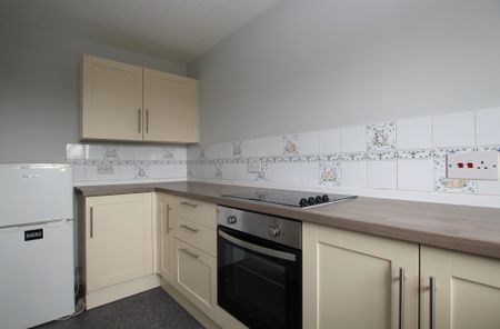 Howth Drive , Anniesland, Glasgow - Photo 2