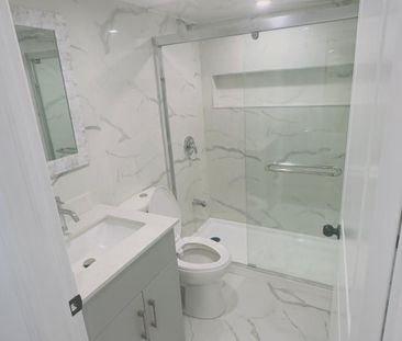 For Lease - 7223 Sedan Square, Mississauga, Ontario - Photo 6