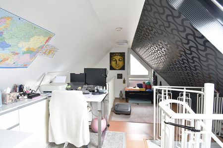 Ohligs. 3-Zimmer-Maisonette-Wohnung mit Balkon in Bahnhofsnähe. - Foto 4