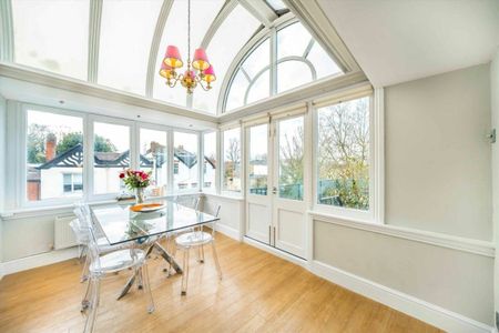 North Road, Highgate, N6 - Photo 2