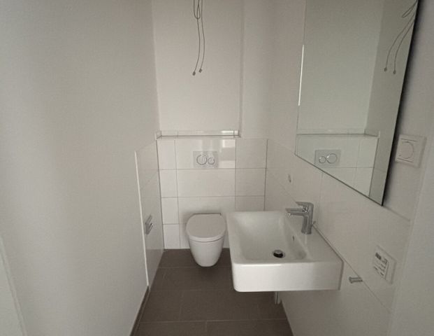 Julius-Hirsch-Straße 3, 44135 Dortmund - Photo 1