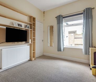 3 bed Semi-Detached House for Rent - Photo 1