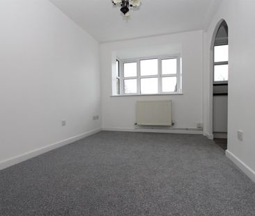 Ladd Close, Bristol - 1 bedroomProperty for lettings - Chasebuchanan - Photo 4