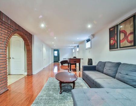 For Lease - 943 BLAIRHOLM Avenue Unit# Lower, Mississauga, Ontario - Photo 4