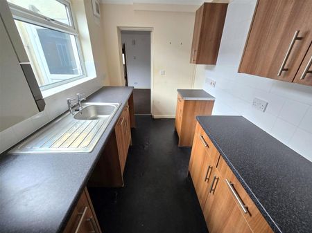 Manby Road Gorleston, Great Yarmouth - Photo 2