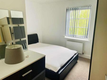 Elphins Drive, Wilderspool Park, Warrington, WA4 - Photo 2