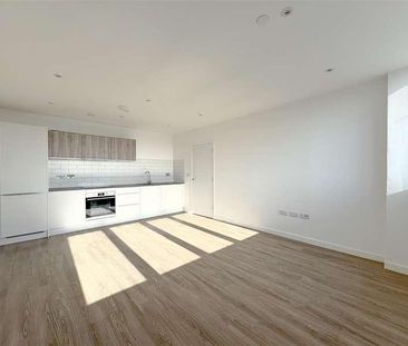 London Road, St. Leonards - Photo 3