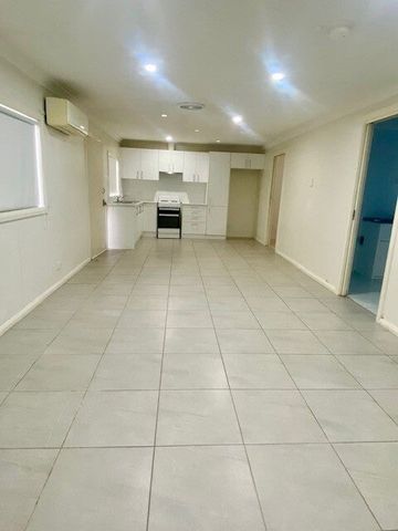 Cambridge Gardens - Photo 3