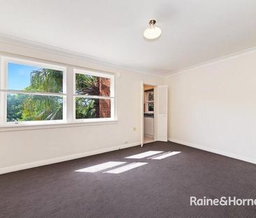 Apartment with 1 bedroom & 1 bathroom - Photo 3