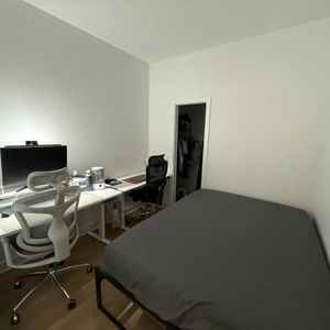 Cession de bail | 3 1/2 + Den LUXE | TOUT INCLUS | Gym + Piscine + Coworking - Photo 2