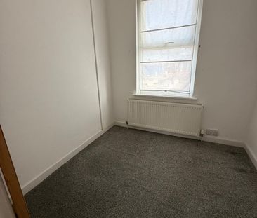 3 Bed Terraced House, Alpha Street, L21 - Photo 2