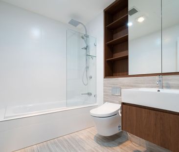 Luxury Two Bedroom Plus Study Apartment With City Views! - Photo 4