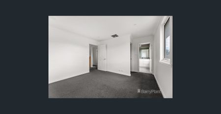 STUNNING MODERN HOME IN PRIMARY LOCATION! - Photo 5