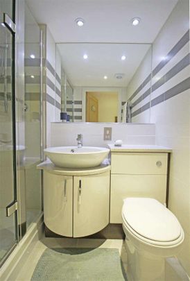 Regency Mews, Queens Road, Haywards Heath, RH16 - Photo 1