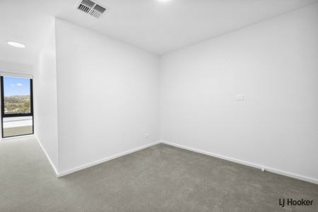 Spacious townhouse! - Photo 4