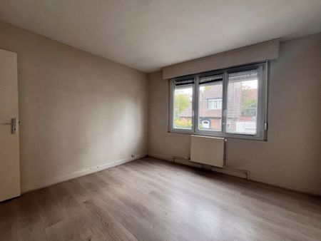 Location Appartement 2 pièces 50m² MARCQ EN BAROEUL 59700 - Photo 2
