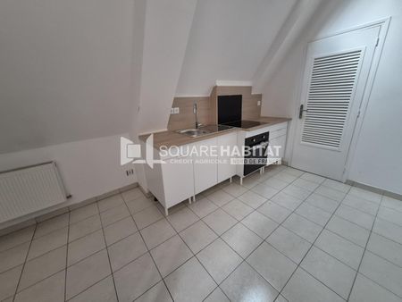 Location Appartement 3 pièces 60m² VALENCIENNES 59300 - Photo 2