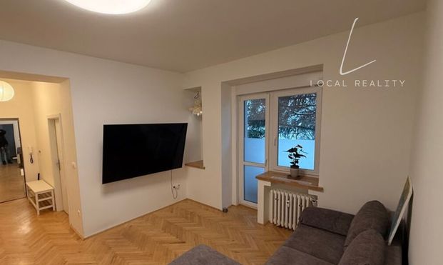 Na Prenájom 3-izb. bytu – Grosslingova, centrum Bratislavy - Photo 1