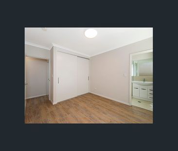 MODERN 1x1 APARTMENT AVAILABLE! - Photo 5