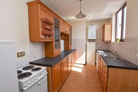 Dentons Green Lane, Dentons Green, St. Helens, WA10 - Photo 5