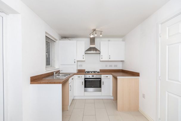 2 bedroom House To Let - Photo 1