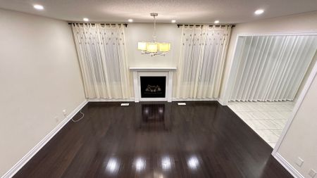 For Lease - 152 Rothbury Road, Richmond Hill, Ontario - Photo 4