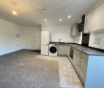St. Leonards Road, Eastbourne, BN21 3UU - Photo 3
