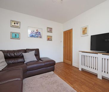 3 Bedroom Semi-Detached To Rent - Photo 6