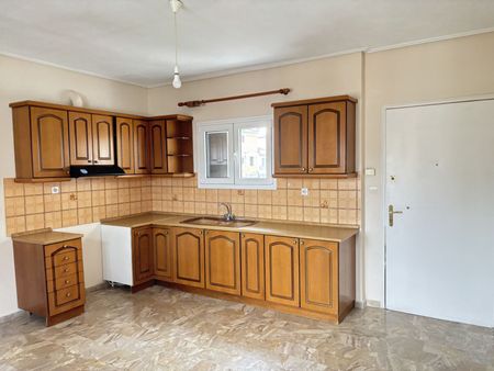 Διαμέρισμα για ενοικίαση - Τρίκαλα, - Φωτογραφία 3