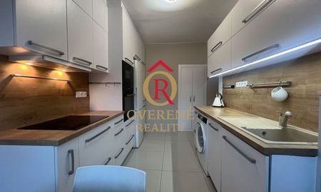 Na prenájom veľký 2-izbový byt moderná rekonštrukcia – Banská Bystrica/centrum N2B713ZL - Fotografia 5