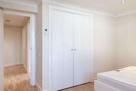 2 bedroom ground floor flat to rent - Photo 3