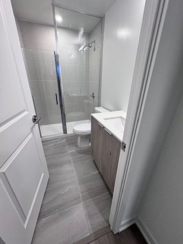 For Lease - 15 Skyridge Drive Unit# 427, Brampton, Ontario - Photo 2