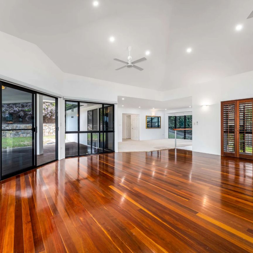 160 Trawalla Street, The Gap. - Photo 1