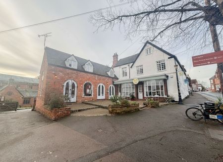 2 bed apartment to rent in High Street, Kenilworth, CV8 - Photo 5