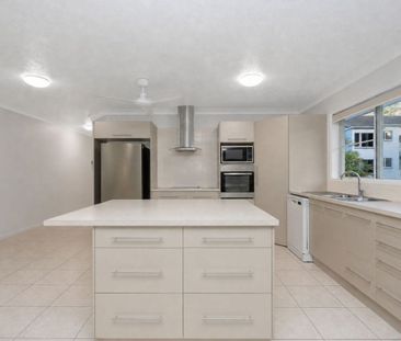North Ward Living – Comfort, Convenience & Lifestyle! - Photo 6