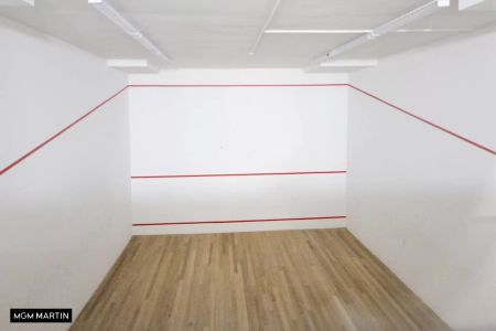 MGM MARTIN - TWO BEDROOM APARTMENT (BLOCK J) - Photo 2