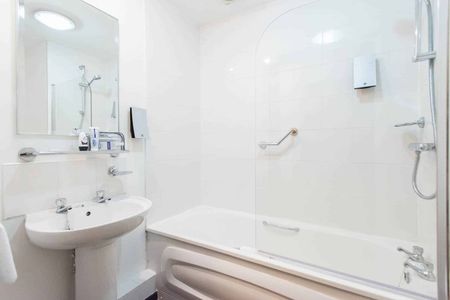 1 Bed Flat, Upper Dean Street, B5 - Photo 5