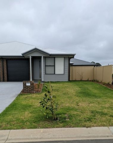 Beautiful Home - Photo 5