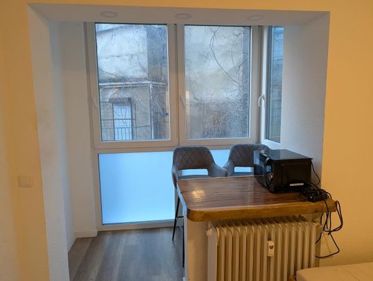 Einziehen und Wohlfühlen: Ihr teilmöbliertes City-Appartement am Stadtpark - Photo 1
