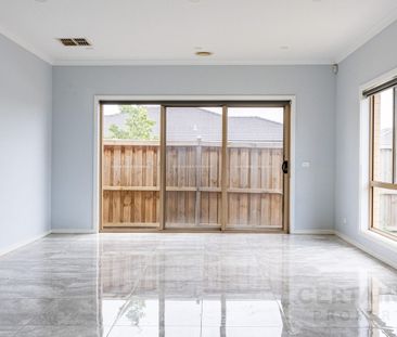 Modern Family Living in the Heart of Tarneit - Photo 1