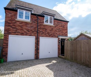 2 Henderson Drive, Meadow Wood Mews, Pershore - Photo 1