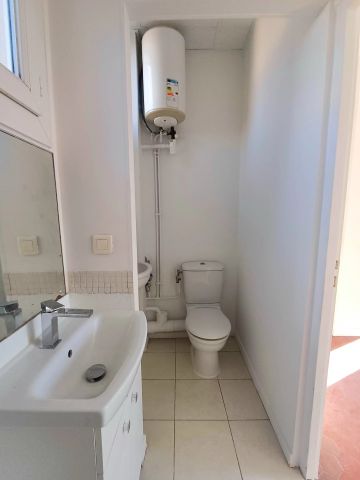 Location Appartement 2 pièces 40m² CANNES 06150 - Photo 2