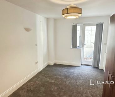3 bedroom apartment to rent Harrington Drive, Nottingham, Nottingha... - Photo 3