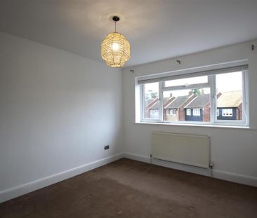 4 bedroom house to rent - Photo 3